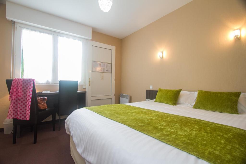Hotel Les Hirondelles Les Sables-dʼOlonne Habitación foto