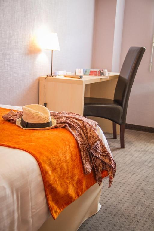 Hotel Les Hirondelles Les Sables-dʼOlonne Habitación foto